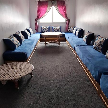 Appartement Meuble Bien Situe A Agadir Bagian luar foto