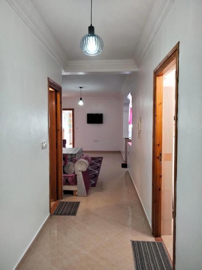 Appartement Meuble Bien Situe A Agadir Bagian luar foto